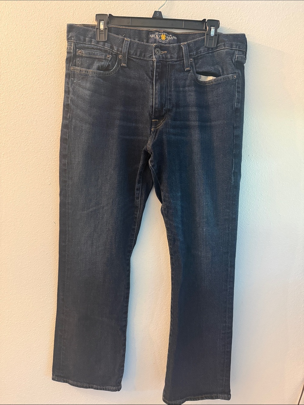 Lucky Brand Men's Straight Jeans in Dark Blue Denim